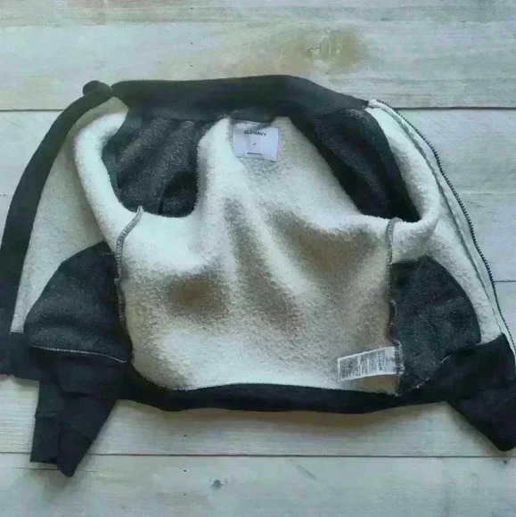 Old Navy Toddler Boys Zip Up Fleece Sherpa Sweater Jacket Grey Beige Size 4T - Picture 7 of 7